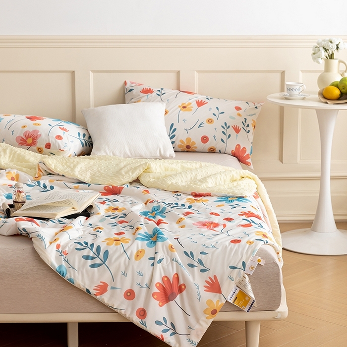 91家纺网 家纺一手货源 找家纺 绒梦里 2025新款A类小凉皮凉感冰豆豆夏被空调被 繁花