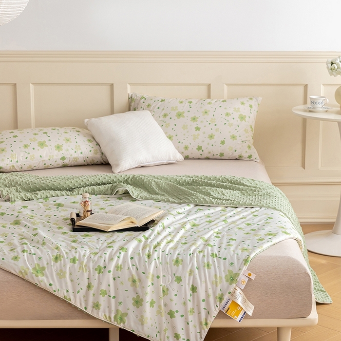 91家纺网 家纺一手货源 找家纺 绒梦里 2025新款A类小凉皮凉感冰豆豆夏被空调被 春满庭