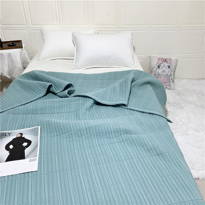 91家纺网 家纺一手货源 找家纺 卡奥家纺 2025新款有氧泡泡纱泡泡棉床盖夏被 灰绿