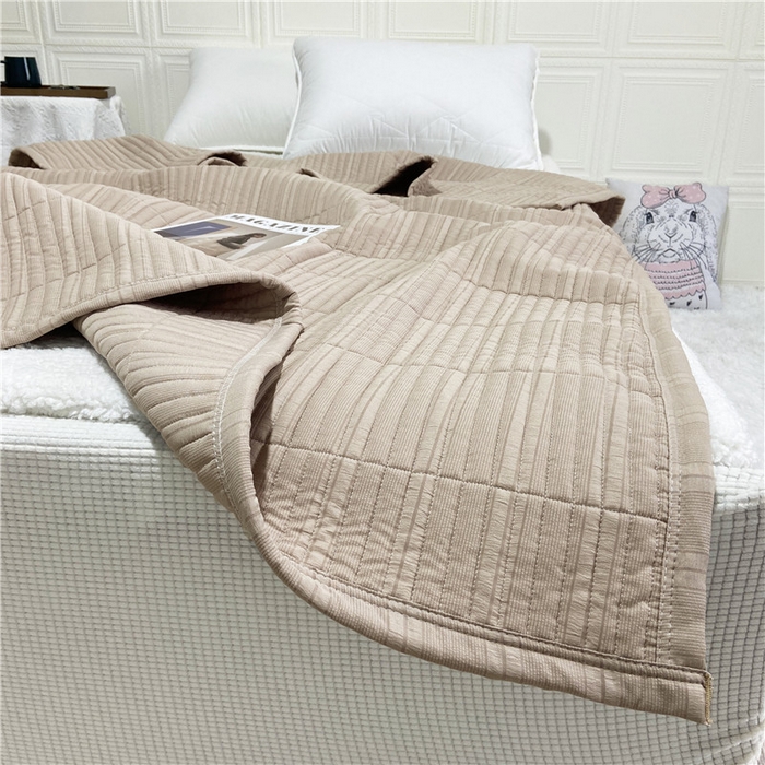 91家纺网 家纺一手货源 找家纺 卡奥家纺 2025新款有氧泡泡纱泡泡棉床盖夏被 卡其