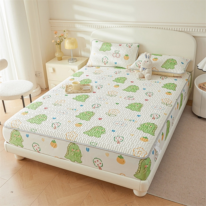 91家纺网 家纺一手货源 找家纺 雯豆2025夏季新品0.4乳胶凉席床笠款三件套凉感丝印花纯色床罩 乳胶床笠-恐龙乐园