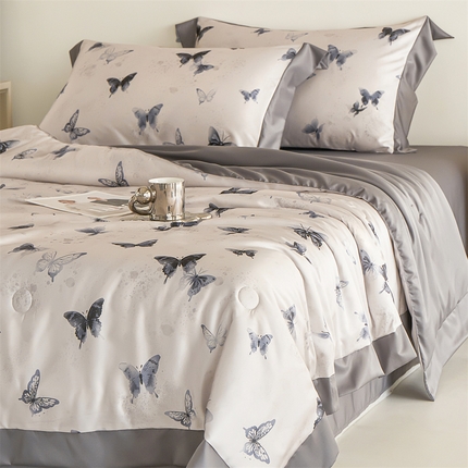 91家纺网 家纺一手货源 找家纺 （总）梦幻之城 2025新款水洗真丝数码印花拼角款夏被四件套