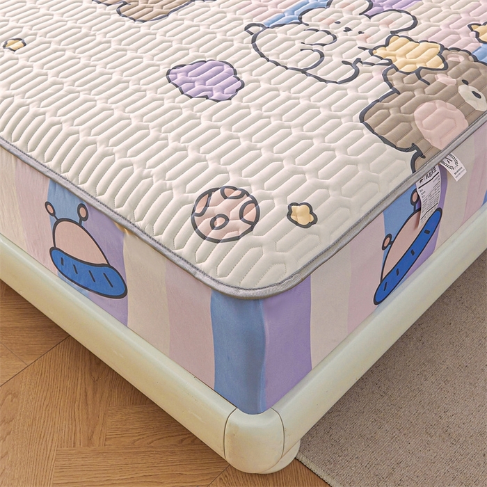 91家纺网 家纺一手货源 找家纺 雯豆2025夏季新品0.4乳胶凉席床笠款三件套凉感丝印花纯色床罩 乳胶床笠-流星飞碟