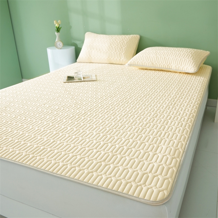 91家纺网 家纺一手货源 找家纺 雯豆2025夏季新品0.4乳胶凉席平铺款三件套凉感丝小清新印花席梦思床罩 乳胶凉席-香草黄