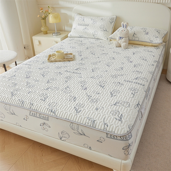 91家纺网 家纺一手货源 找家纺 雯豆2025夏季新品0.4乳胶凉席床笠款三件套凉感丝印花纯色床罩 乳胶床笠-摇曳花开