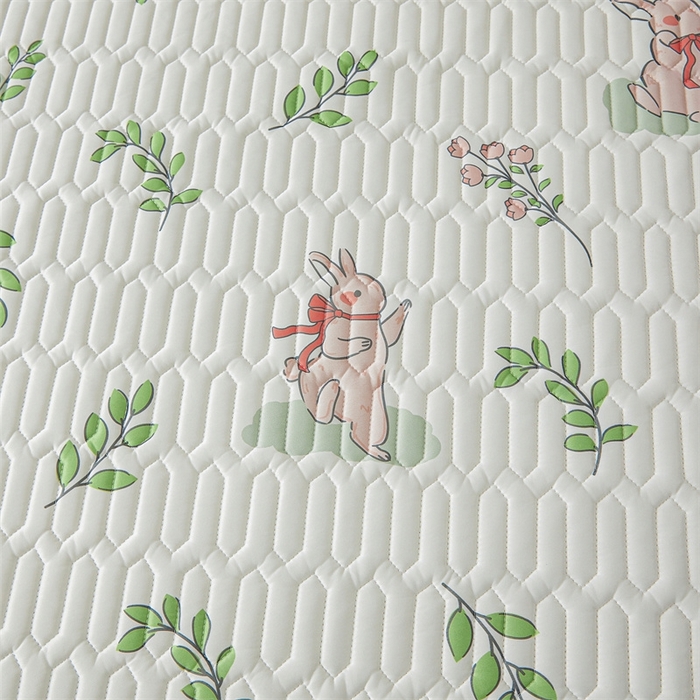 91家纺网 家纺一手货源 找家纺 雯豆2025夏季新品0.4乳胶凉席床笠款三件套凉感丝印花纯色床罩 乳胶床笠-丛林小兔