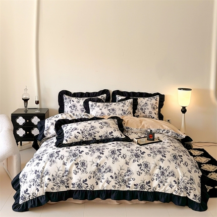 91家纺网 家纺一手货源 找家纺 （总）一左一右2025春夏新款数码印花法式复古花边磨毛水洗棉四件套