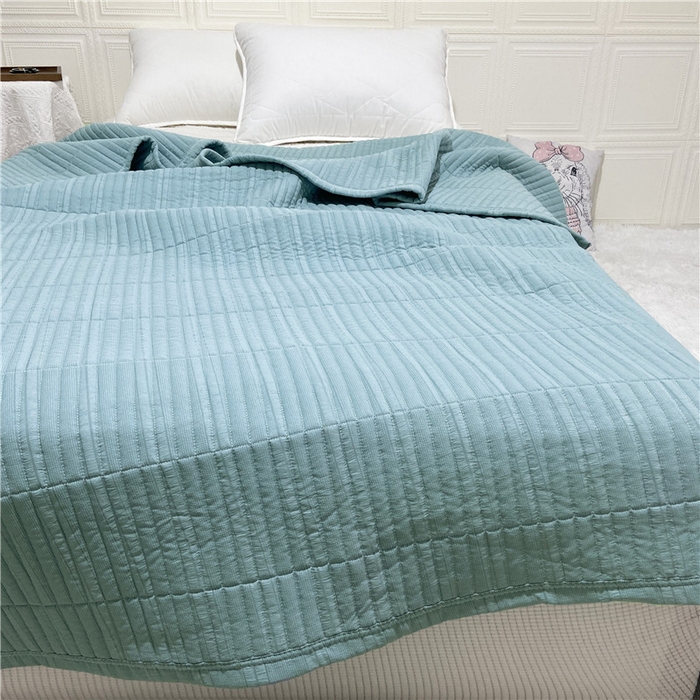 91家纺网 家纺一手货源 找家纺 卡奥家纺 2025新款有氧泡泡纱泡泡棉床盖夏被 灰绿