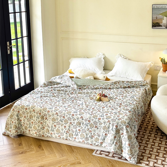 91家纺网 家纺一手货源 找家纺 绒梦里 2025新款A类小凉皮凉感冰豆豆夏被空调被 花间小兔