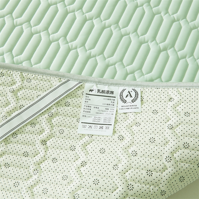 91家纺网 家纺一手货源 找家纺 雯豆2025夏季新品0.4乳胶凉席平铺款三件套凉感丝小清新印花席梦思床罩 乳胶凉席-青柠绿
