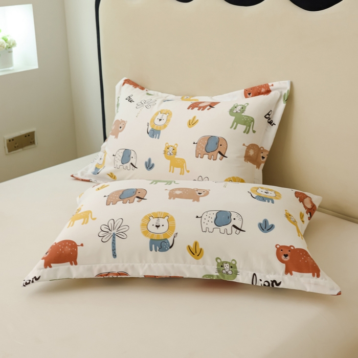 91家纺网 家纺一手货源 找家纺 鑫贝阳 2025新款亲肤水洗棉小花边印花夏被 动物乐园