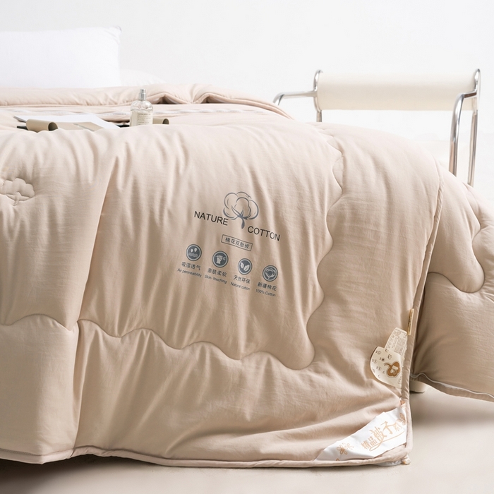 91家纺网 家纺一手货源 找家纺 易睡 2025新款A类水洗棉新疆棉花被子母被 驼色