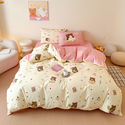 91家纺网 家纺一手货源 找家纺 典曼家纺 2025新款13372印花小清新四件套 烘焙小熊