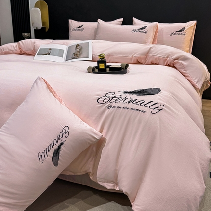 麒东家纺 2025年新款刺绣水洗棉四件套羽毛系列 玉色