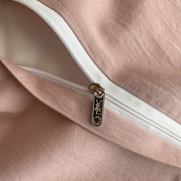 91家纺网 家纺一手货源 找家纺 宜代光年 2025新款全棉色织水洗棉大提花四件套（第二批） 夜未央-粉