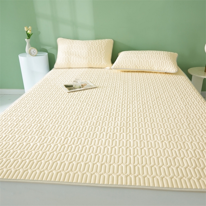 91家纺网 家纺一手货源 找家纺 雯豆2025夏季新品0.4乳胶凉席平铺款三件套凉感丝小清新印花席梦思床罩 乳胶凉席-香草黄