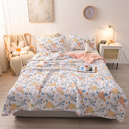 91家纺网 家纺一手货源 找家纺 （总）鑫贝阳 2025新款亲肤水洗棉小花边印花夏被
