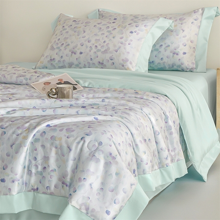 91家纺网 家纺一手货源 找家纺 （总）梦幻之城 2025新款水洗真丝数码印花拼角款夏被四件套