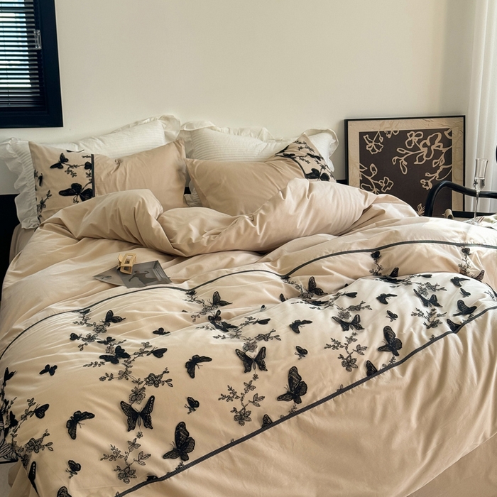 91家纺网 家纺一手货源 找家纺 2025新款水墨黑蝴蝶全棉套件 蝶恋咖