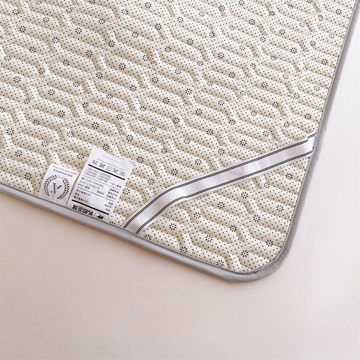 91家纺网 家纺一手货源 找家纺 雯豆2025夏季新品0.4乳胶凉席平铺款三件套凉感丝小清新印花席梦思床罩 乳胶凉席-小狗蒙迪1