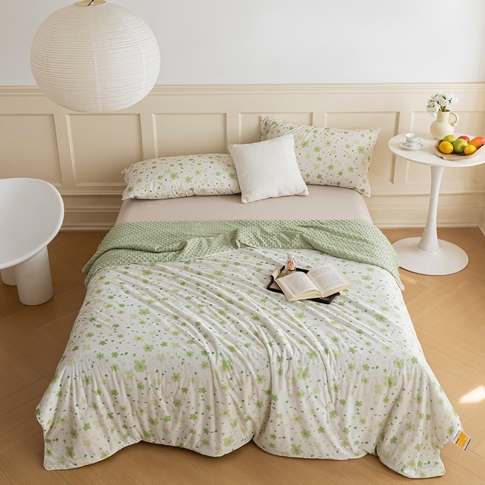 91家纺网 家纺一手货源 找家纺 绒梦里 2025新款A类小凉皮凉感冰豆豆夏被空调被 春满庭