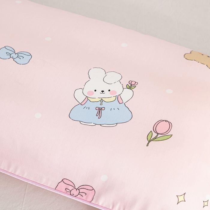 91家纺网 家纺一手货源 找家纺 萌番宝 A类新款60支长绒棉纯棉儿童枕套枕头 熊宝家族