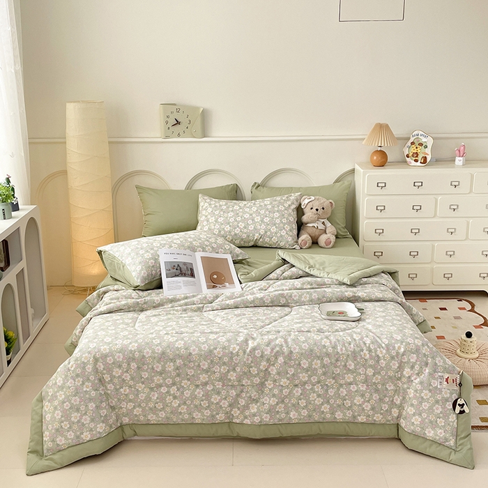 91家纺网 家纺一手货源 找家纺 丫丫家纺2025全棉夏被碎花卡通小清新简约纯棉夏凉被夏被四件套三件套风格三 木棉花