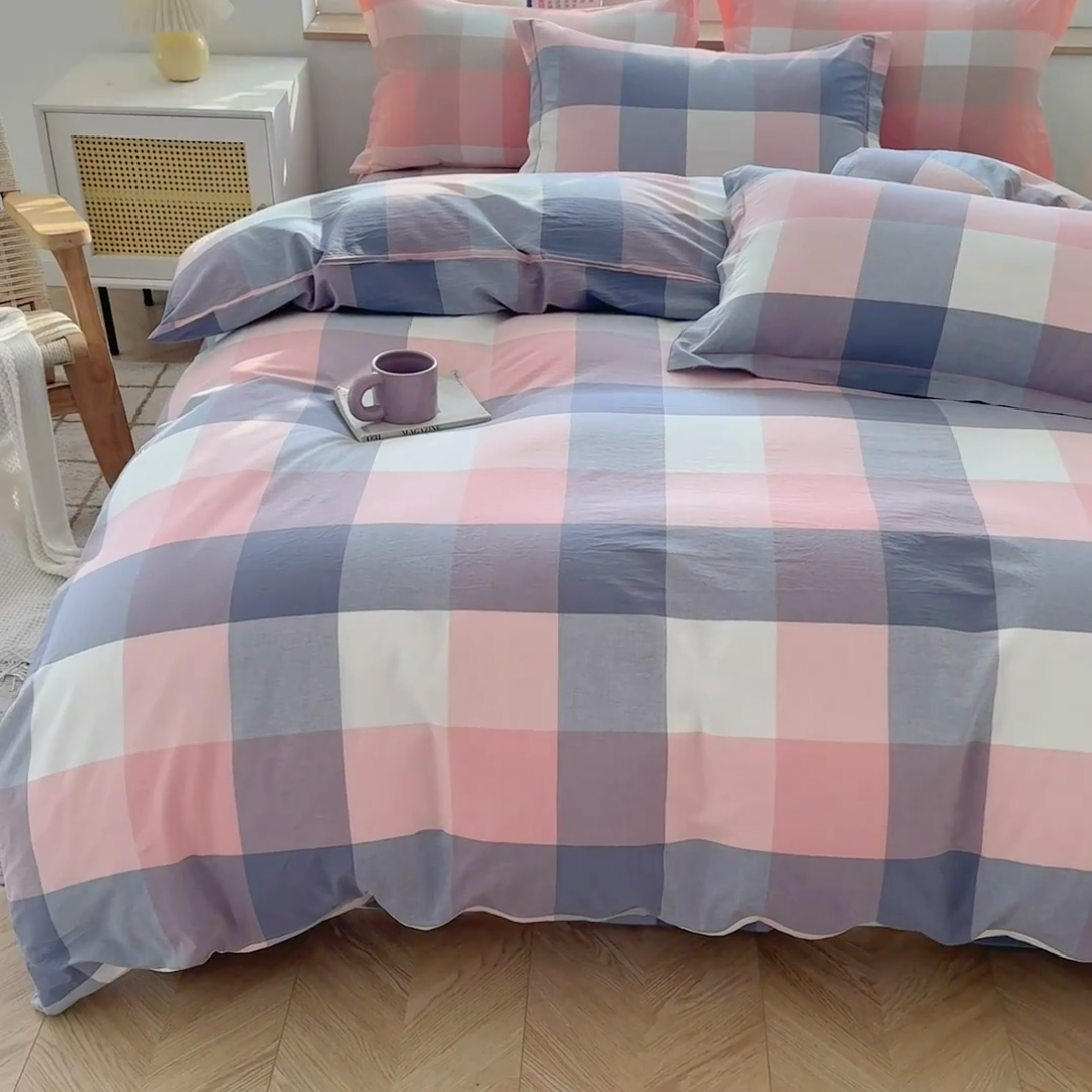 91家纺网 家纺一手货源 找家纺 喜四方 2025新款全棉色织水洗棉四件套 曲奇大格粉