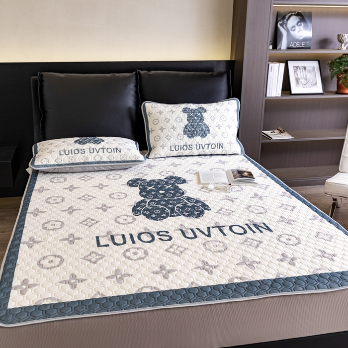 91家纺网 家纺一手货源 找家纺 摩卡（乐趣） 2025新品乳胶凉席 熊仔白