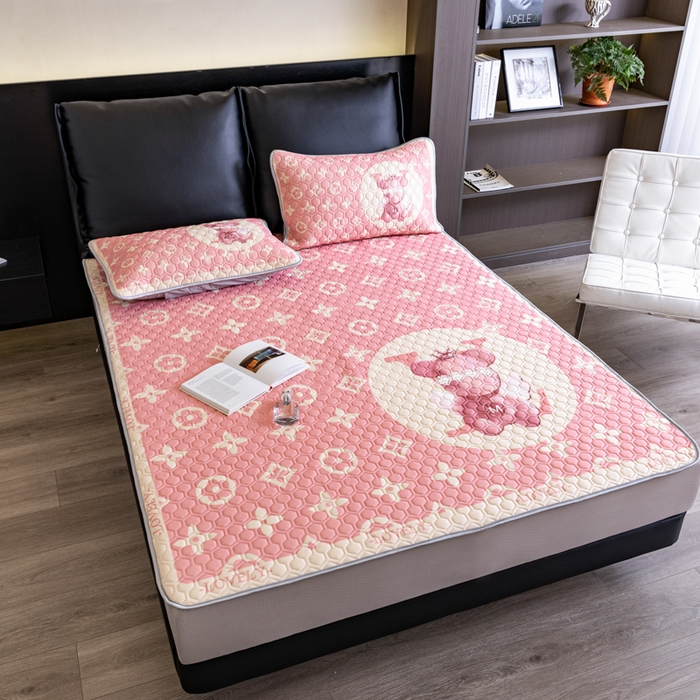 91家纺网 家纺一手货源 找家纺 摩卡（乐趣） 2025新品乳胶凉席 天使熊粉