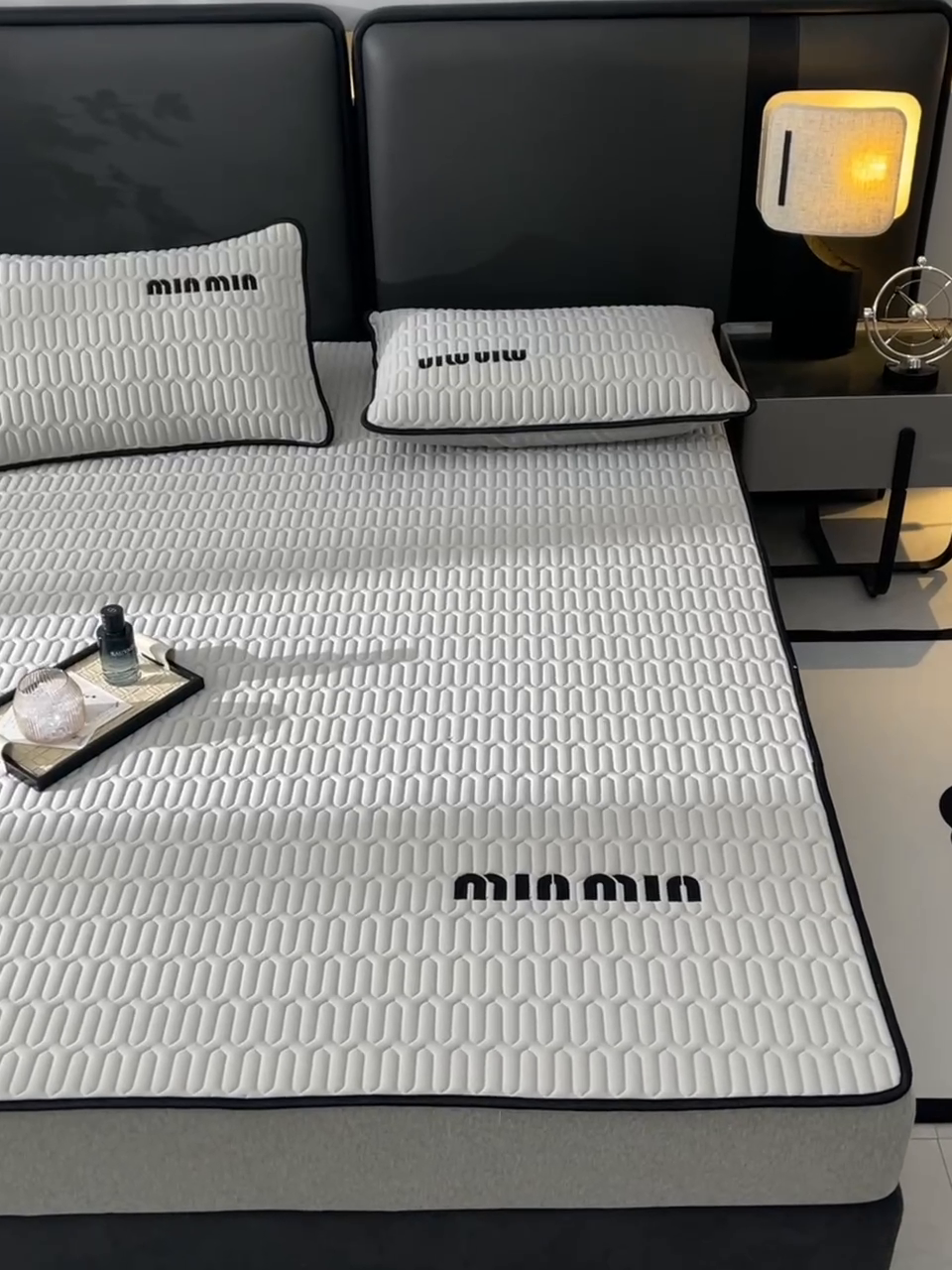 91家纺网 家纺一手货源 找家纺 炫拼家纺 2025新款平铺款乳胶凉席-minmin minmin珍珠灰