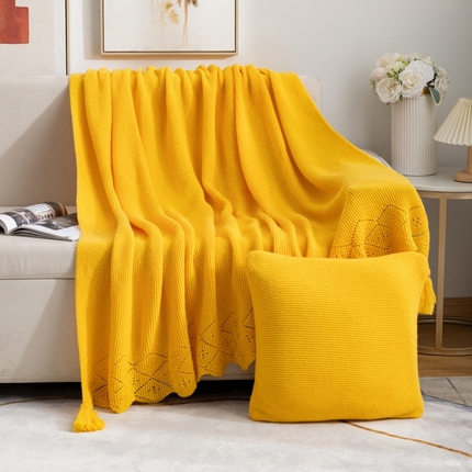 肖恩毯业 2025新款鹿毛绒针织毯纯色素色螺纹镂空苏头北欧毛毯复古沙发毯休闲毯子 明黄
