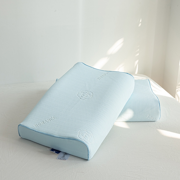 91家纺网 家纺一手货源 找家纺 萌番宝 2025山茶花冰丝凉感凉感丝乳胶枕夏季冰凉感 山茶花蓝色