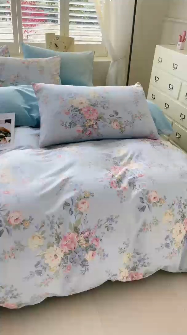 91家纺网 家纺一手货源 找家纺 宜家坊 2025热款全棉四件套学生床三件套单品床单床笠单被套印花小清新卡通碎花纯棉三四件套 花团锦簇