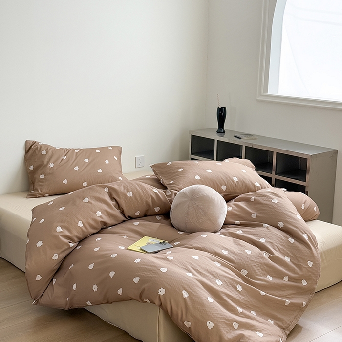 91家纺网 家纺一手货源 找家纺 窝米 2025新品简约时尚双层纱系列四件套 小幽灵咖