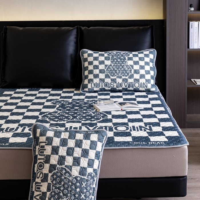 91家纺网 家纺一手货源 找家纺 摩卡（乐趣） 2025新品乳胶凉席 棋盘格公仔