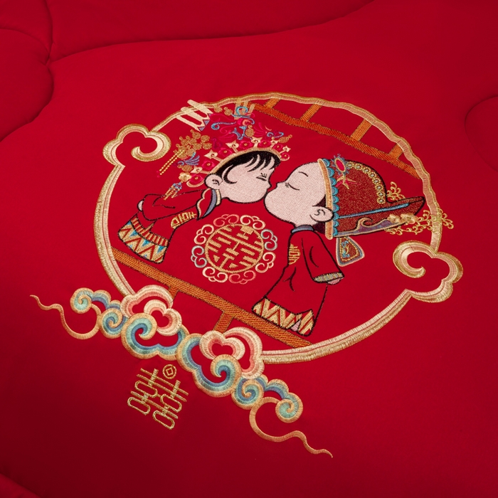 91家纺网 家纺一手货源 找家纺 布乐意 2025新款大红婚庆被子喜被结婚被子被芯 相亲相爱