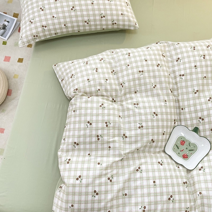 91家纺网 家纺一手货源 找家纺 宜家坊 2025新款全棉13070单床单床笠纯棉单品枕套床笠床单（有预缩尺寸 售后无忧 免费提供买家秀） 樱桃格子绿