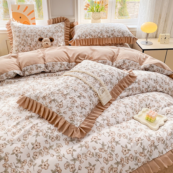 91家纺网 家纺一手货源 找家纺 提花大世界 2025直播热款A类针织棉双层纱夹棉床盖床裙花边单件三件四件套 波西花园