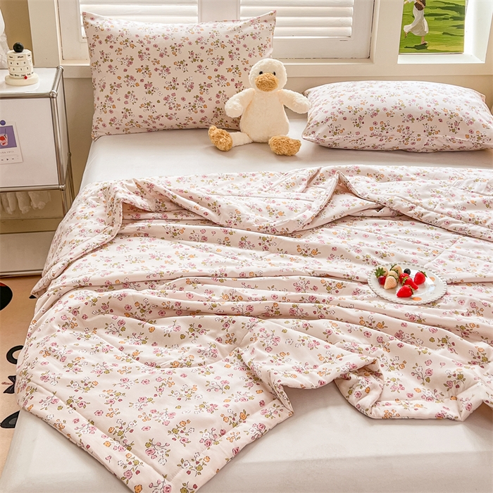 91家纺网 家纺一手货源 找家纺 天瑜 2024新款棉绸苏香绸舒香绸夏被人造棉夏凉被 春日粉