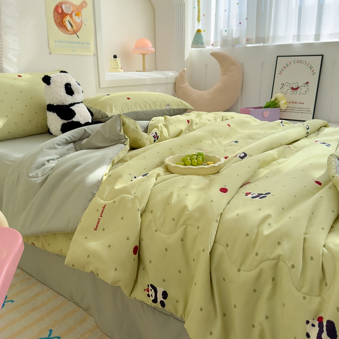 91家纺网 家纺一手货源 找家纺 弗苓家纺 2025 A类有氧针织双层纱夏被四件套直播爆款 熊猫胖胖-绿