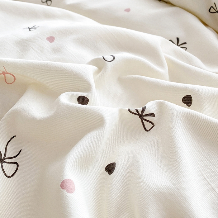 91家纺网 家纺一手货源 找家纺 提花大世界 2025直播热款A类针织棉双层纱夹棉床盖床裙花边单件三件四件套 爱心约会