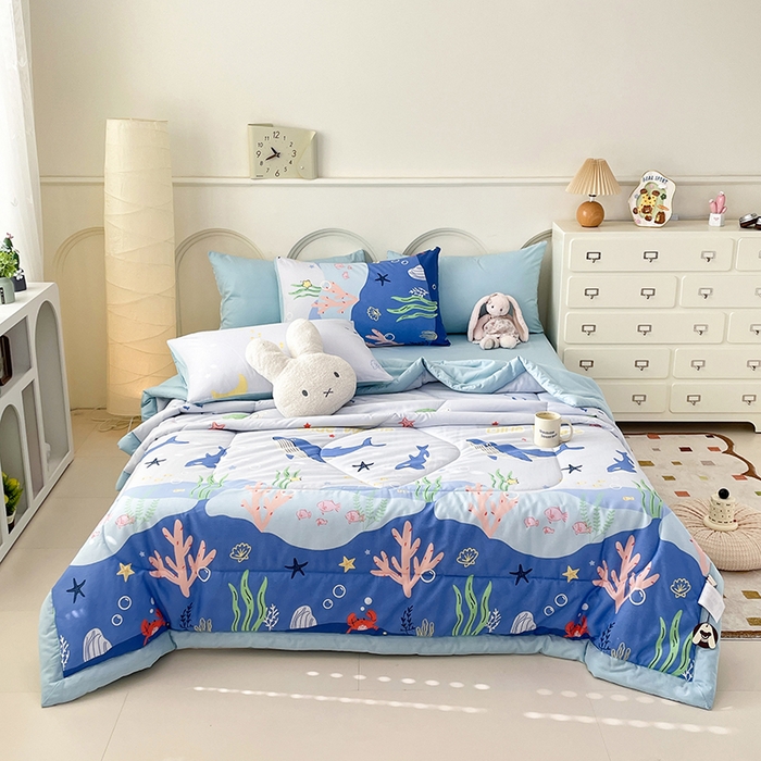 91家纺网 家纺一手货源 找家纺 丫丫2025全棉夏被碎花卡通小清新简约纯棉夏凉被夏被四件套三件套风格三 鲸鱼