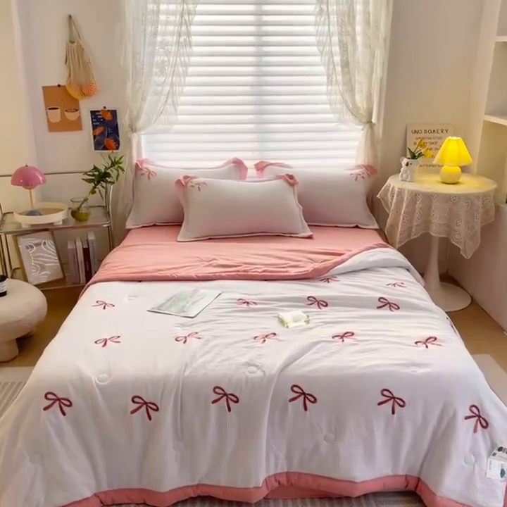 91家纺网 家纺一手货源 找家纺 （总）芙绣家纺 2025新款蝴蝶结绣花香云纱夏被夏凉被空调被