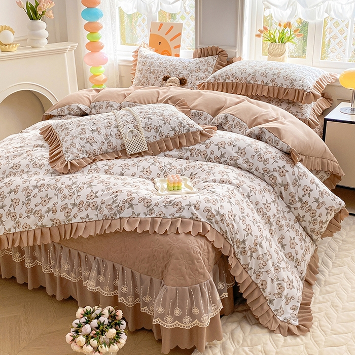 91家纺网 家纺一手货源 找家纺 提花大世界 2025直播热款A类针织棉双层纱夹棉床盖床裙花边单件三件四件套 波西花园