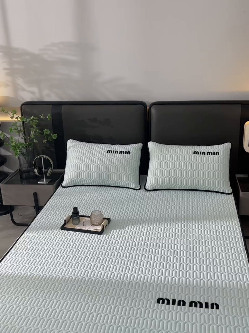 91家纺网 家纺一手货源 找家纺 炫拼家纺 2025新款平铺款乳胶凉席-minmin minmin冰雪蓝