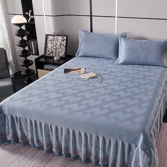 91家纺网 家纺一手货源 找家纺 青雅席业 2025新款7A抗菌母婴级纯乙纶PE刺绣凉感丝豆豆席床单款 斜条纹-蓝