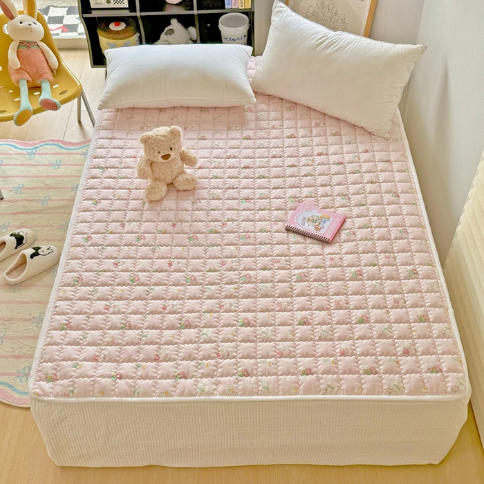 91家纺网 家纺一手货源 找家纺 澳萝拉 2025新款纯棉双层纱印花软床垫床褥 你好小兔