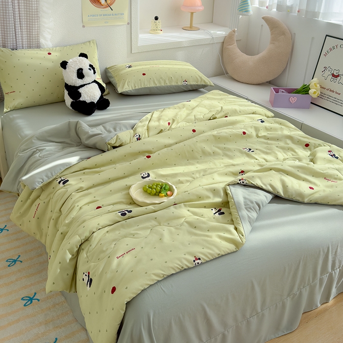 91家纺网 家纺一手货源 找家纺 弗苓家纺 2025 A类有氧针织双层纱夏被四件套直播爆款 熊猫胖胖-绿