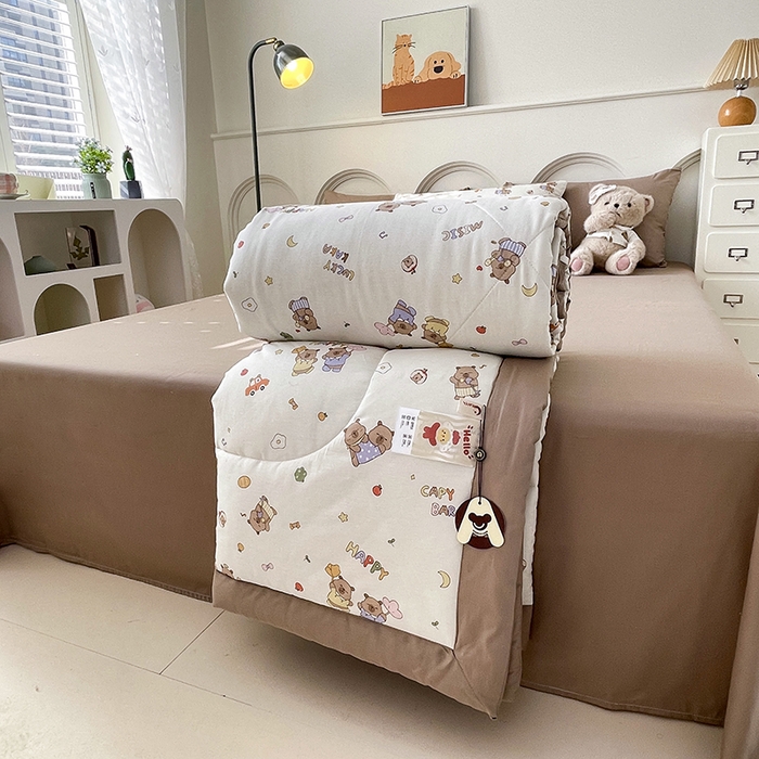 91家纺网 家纺一手货源 找家纺 丫丫2025新款里外全棉棉花夏被风格2 卡皮吧啦